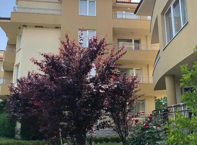Tatiana Pines Apartament Obzor